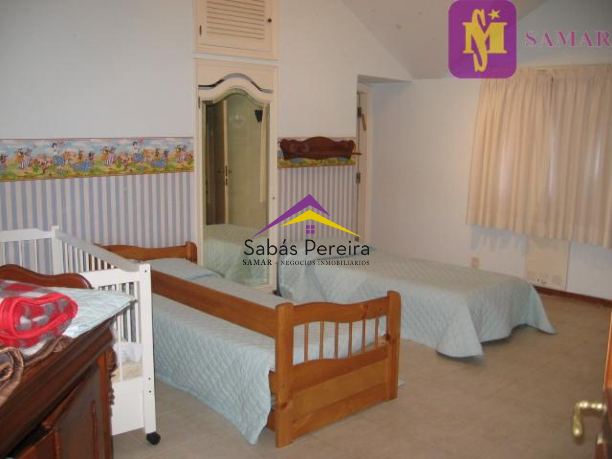 Casa ID.38230 - Venta de Casa de 6 dormitorios Punta del Este Mansa