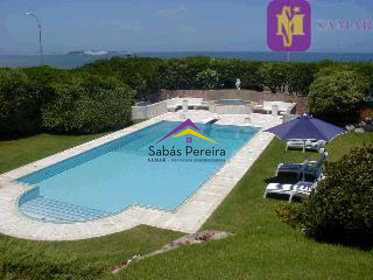 Casa ID.38230 - Venta de Casa de 6 dormitorios Punta del Este Mansa