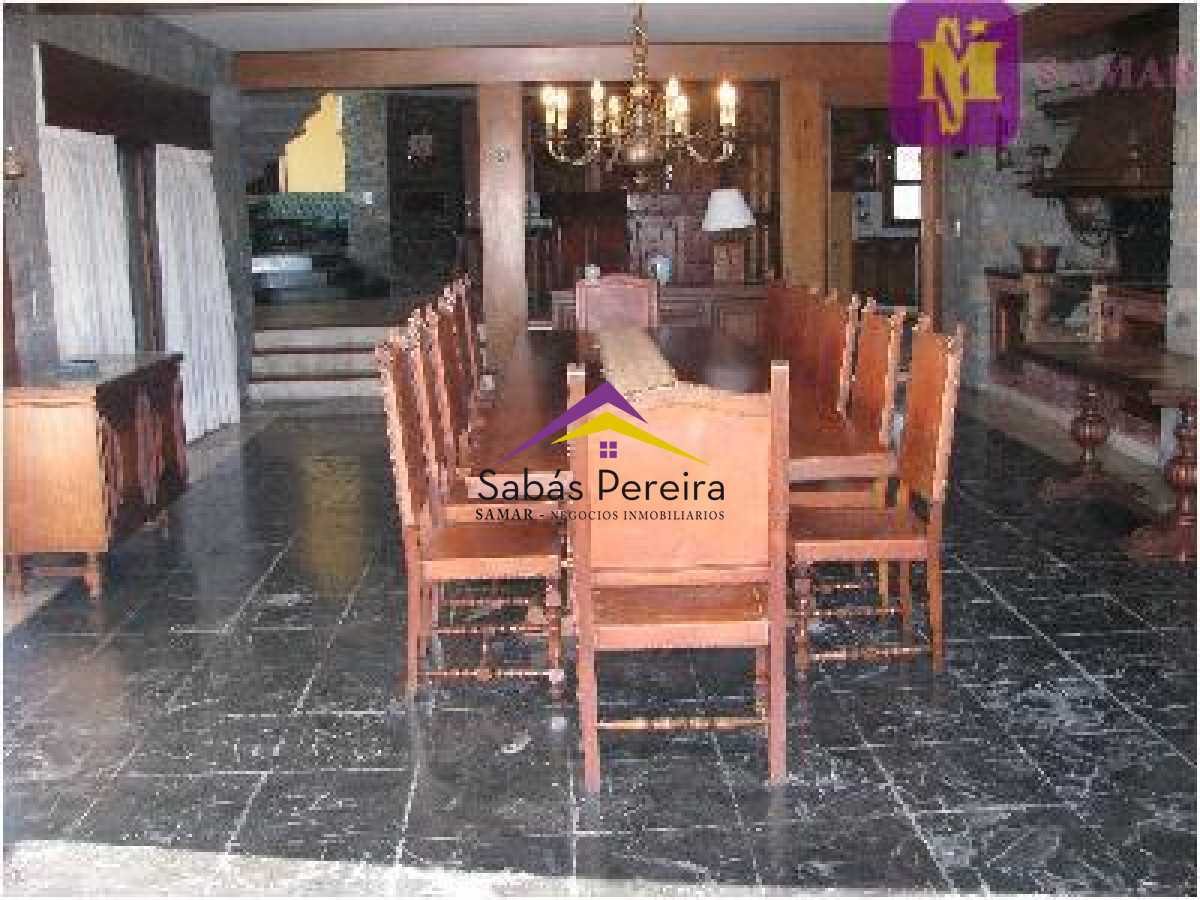 Casa ID.38230 - Venta de Casa de 6 dormitorios Punta del Este Mansa