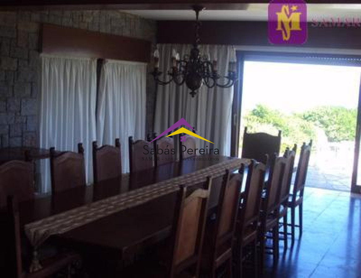 Casa ID.38230 - Venta de Casa de 6 dormitorios Punta del Este Mansa