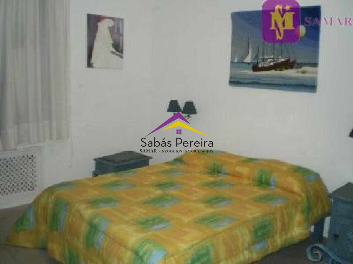 Casa ID.38230 - Venta de Casa de 6 dormitorios Punta del Este Mansa