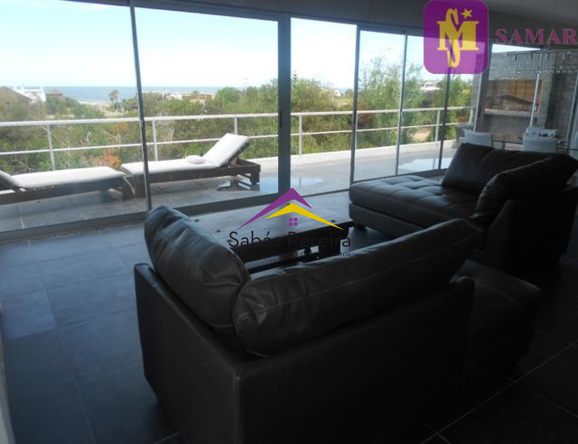 Casa ID.38379 - Casa 3 dormitorios en Punta Piedras, Manantiales, Punta del Este.