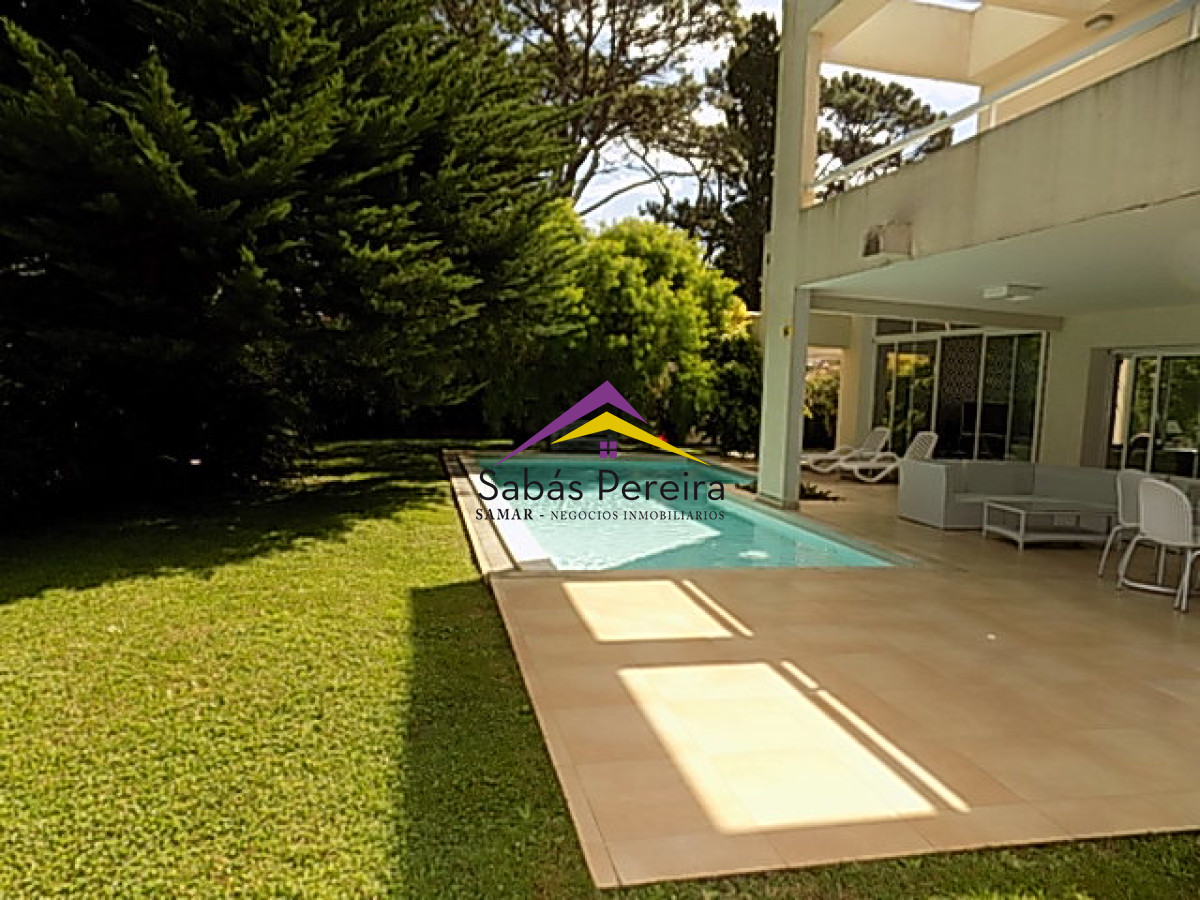 Casa ID.38745 - Casa en Punta del Este, Playa Mansa