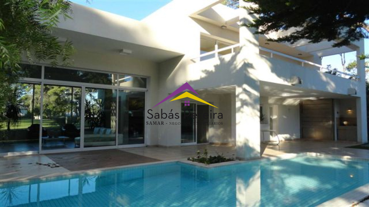Casa ID.38745 - Casa en Punta del Este, Playa Mansa