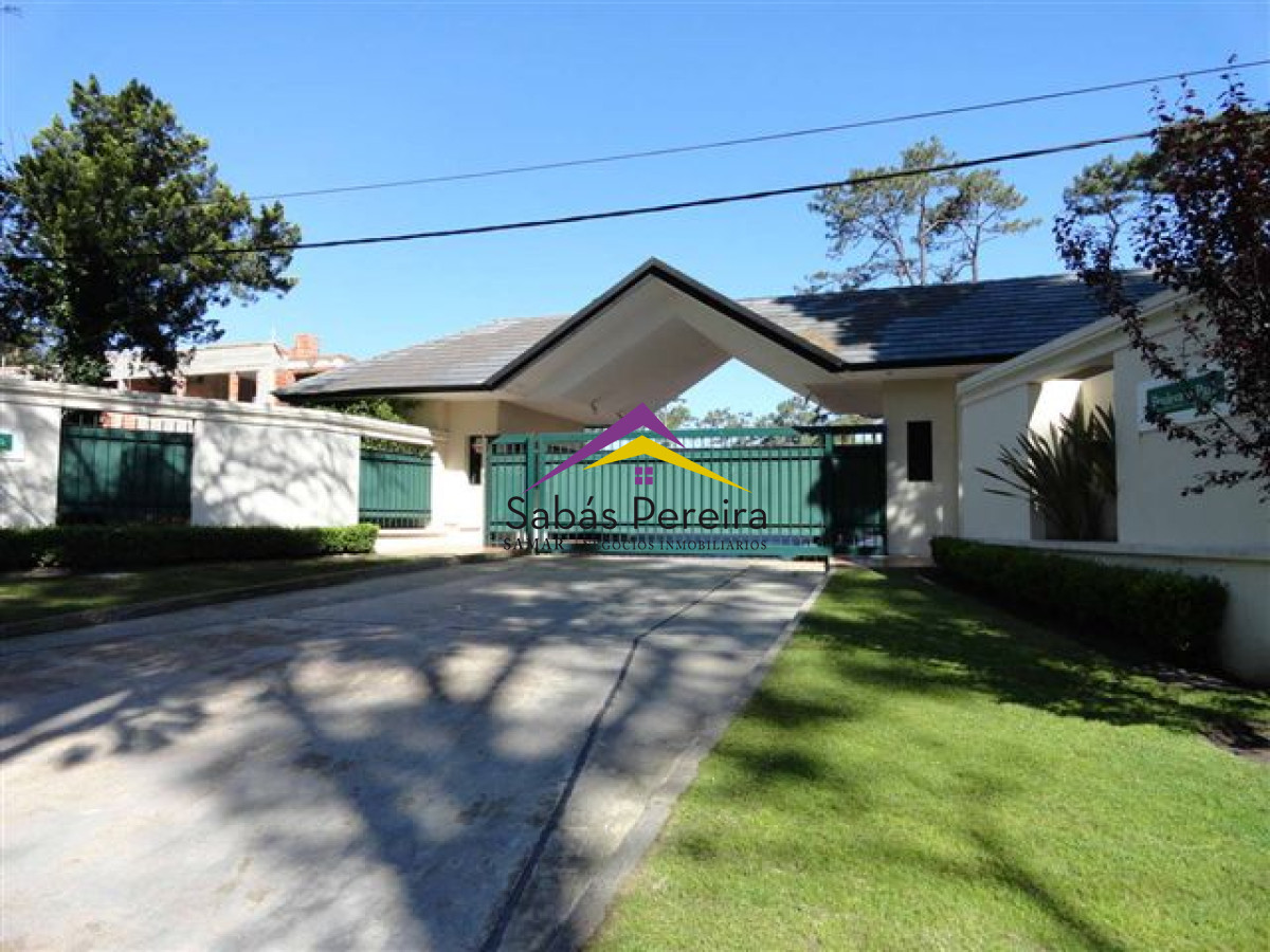 Casa ID.38745 - Casa en Punta del Este, Playa Mansa
