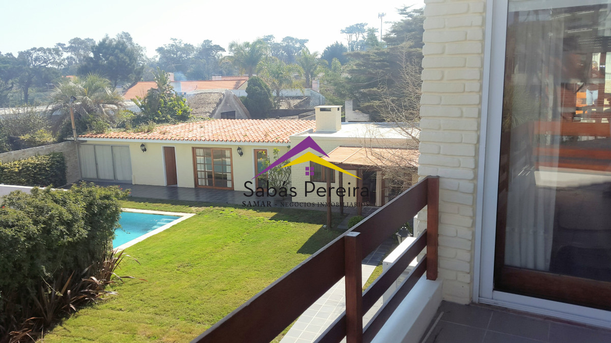 Casa ID.38417 - CASA ALQUILER 4 DORMITORIOS MANSA 