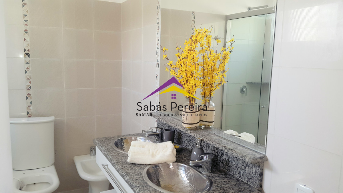 Casa ID.38417 - CASA ALQUILER 4 DORMITORIOS MANSA 