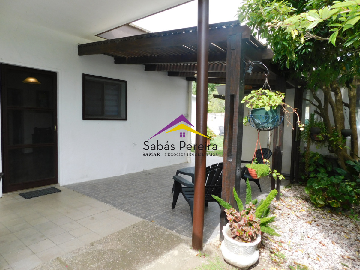 Casa ID.41534 - Casa en alquiler 3 dormitorios 2 baños Playa Hermosa, Piriapolis, Maldonado