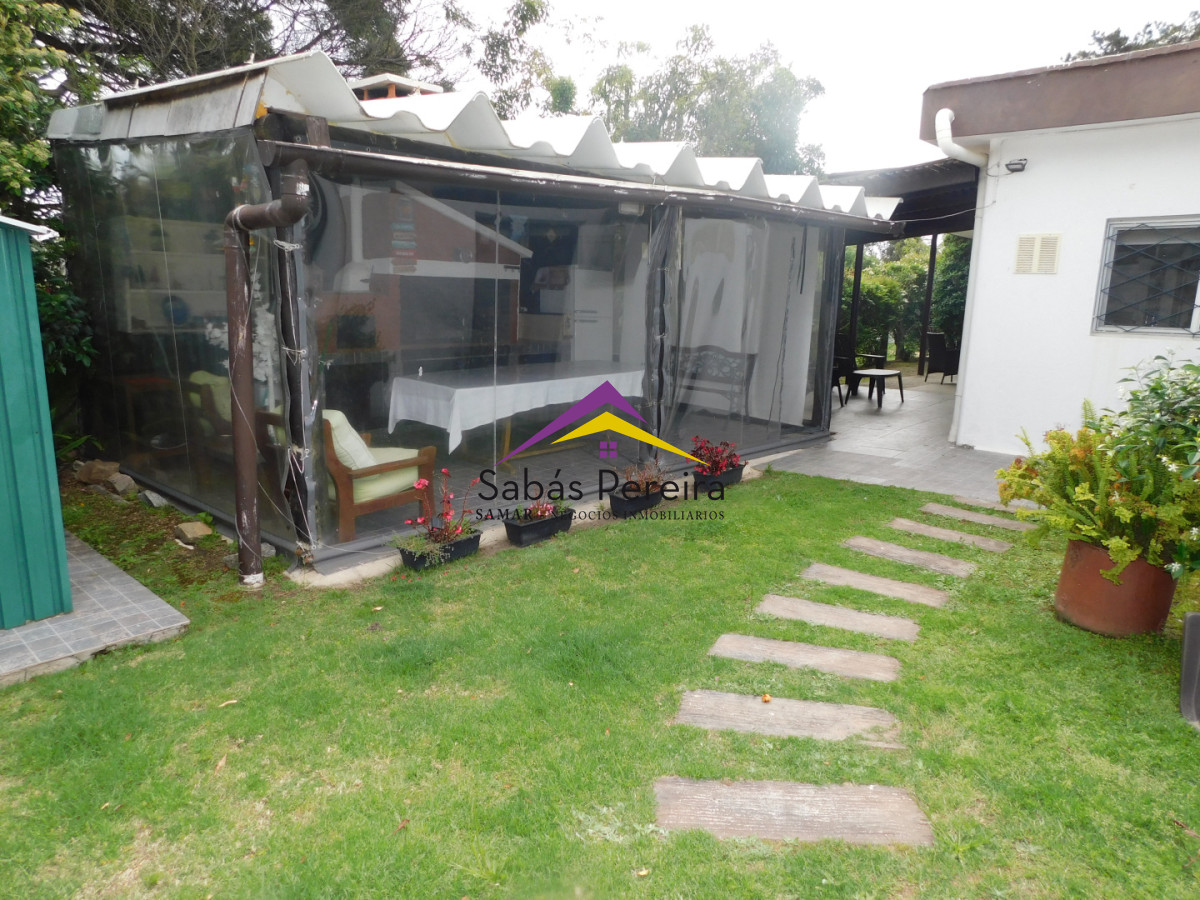 Casa ID.41534 - Casa en alquiler 3 dormitorios 2 baños Playa Hermosa, Piriapolis, Maldonado