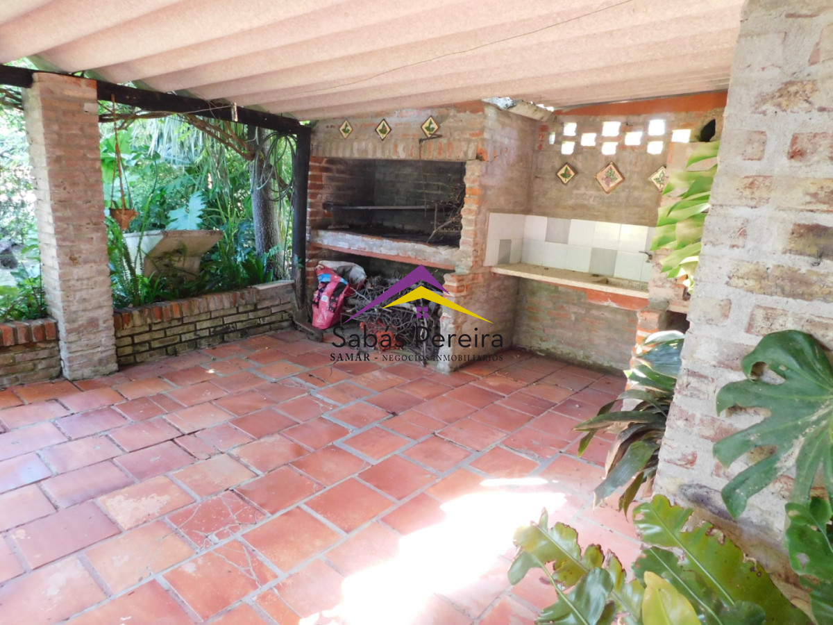 Casa ID.41685 - Casa en Alquiler Anual en Playa Hermosa - Piriápolis