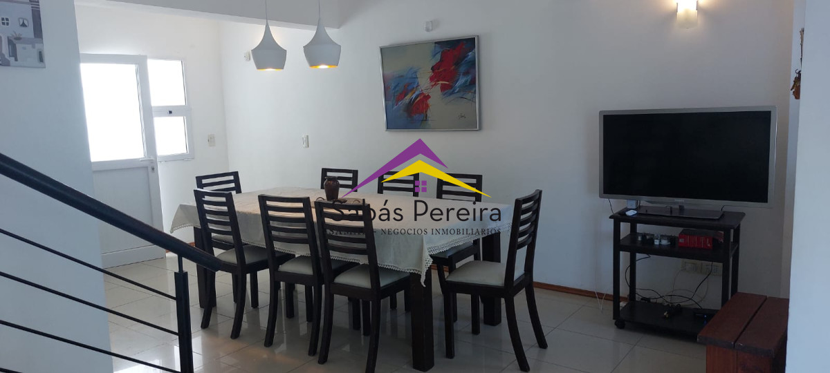 Casa ID.41115 - ALQUILER MANANTIALES 3 DORMITORIOS