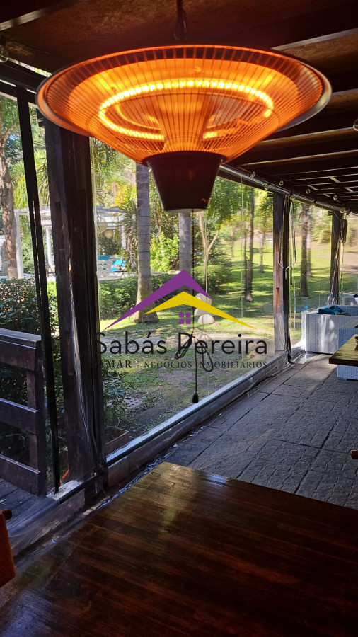 Casa ID.38249 - ALQUILER CASA PUNTA BALLENA 6 DORMITORIOS Y PISCINA