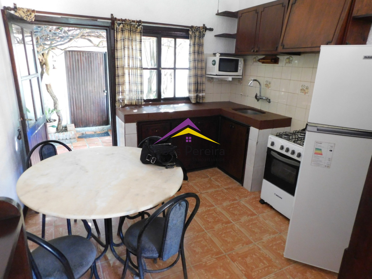 Casa ID.41685 - Casa en Alquiler Anual en Playa Hermosa - Piriápolis
