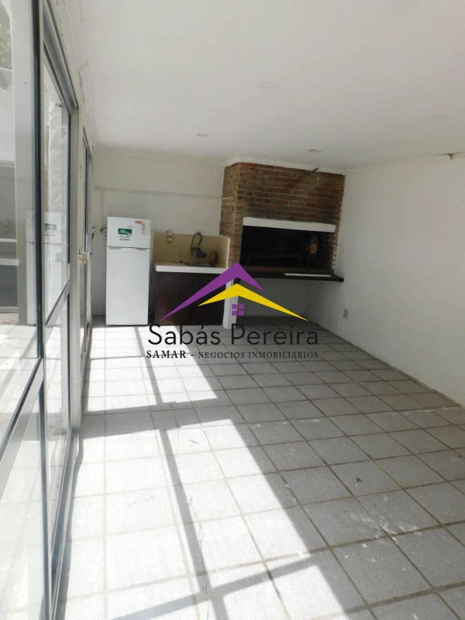 Casa ID.41540 - Venta casa 3 dormitorios 2 baños, Country, Piriapolis, Maldonado