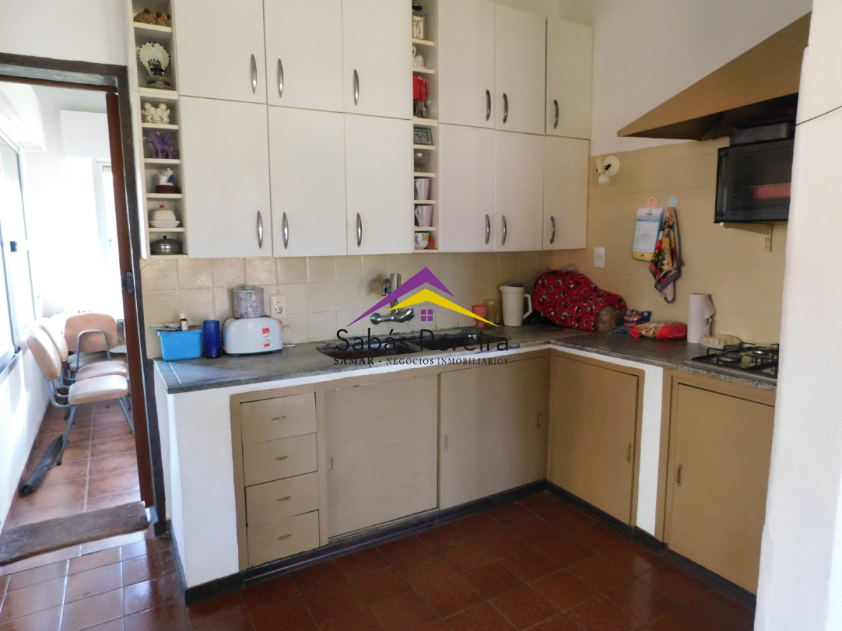 Casa ID.41437 - Venta casa de 4 dormitorios 1 baños en Playa Hermosa, Piriapolis, Maldonado