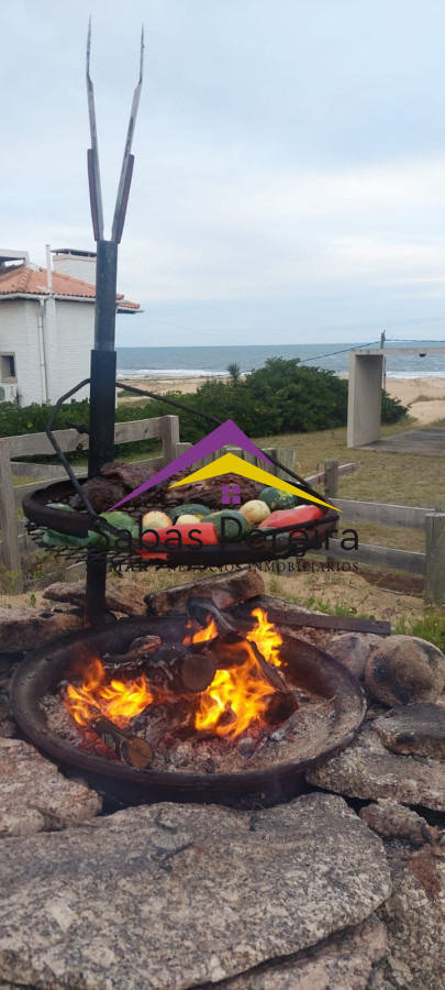 Casa ID.41280 - VENTA CASA PUNTA DEL DIABLO EN LA PLAYA