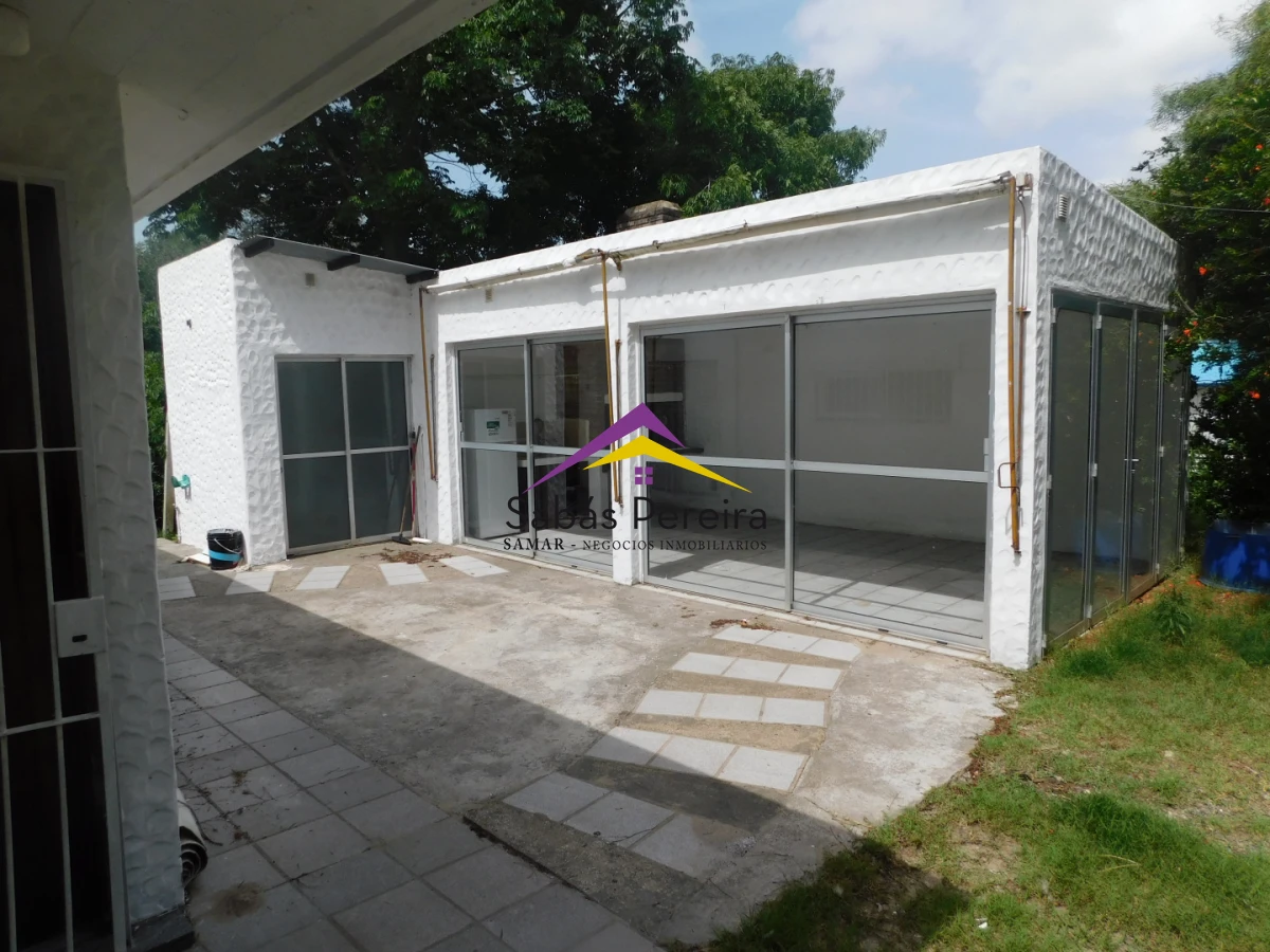 Casa ID.41540 - Venta casa 3 dormitorios 2 baños, Country, Piriapolis, Maldonado