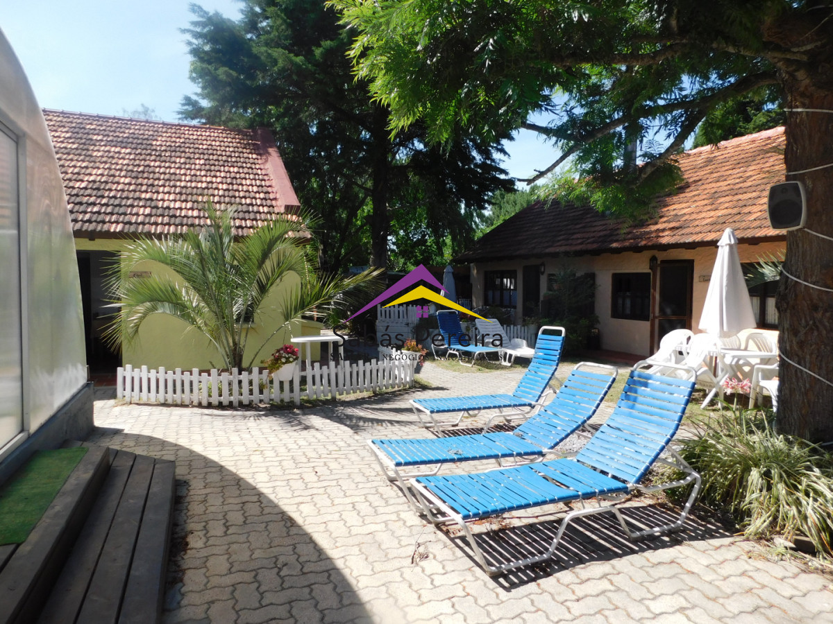 Casa ID.41541 - Venta complejo de 10 casas 20 dormitorios10 baños, San Francisco, Piriapolis, Maldonado