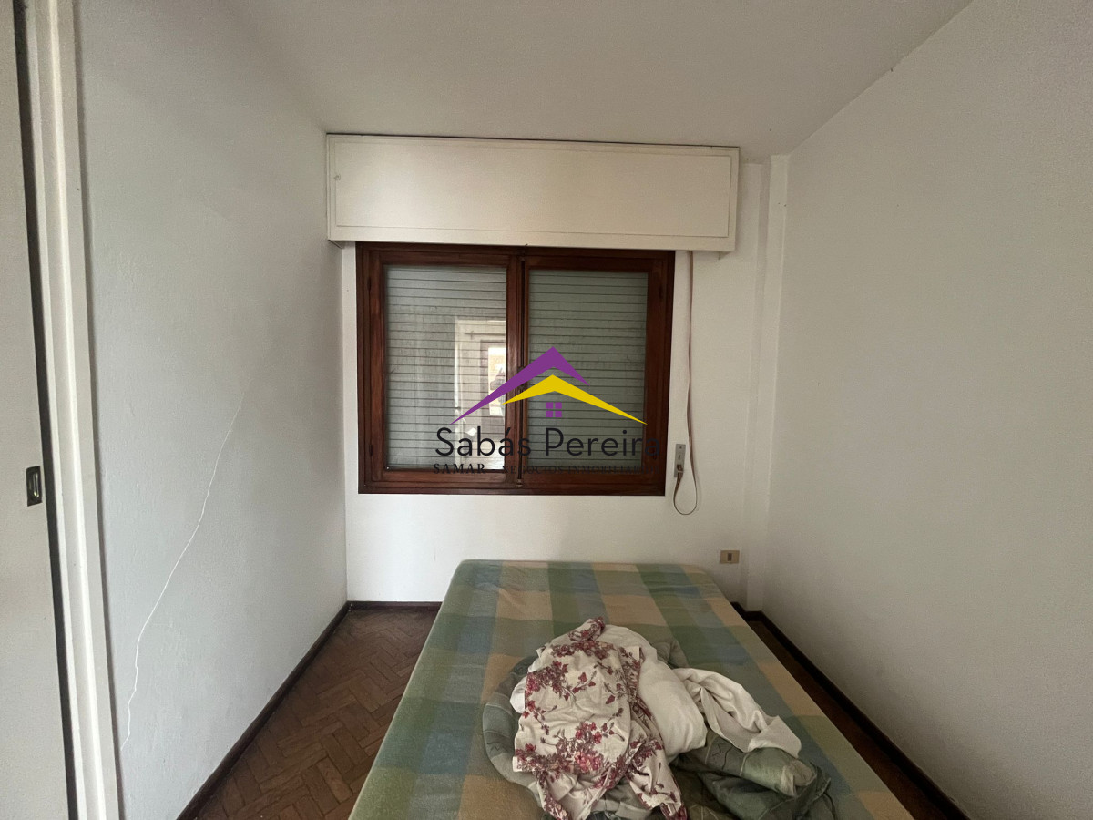 Casa ID.41487 - Venta de casa con amplio depósito