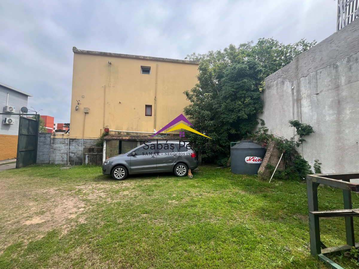 Casa ID.41487 - Venta de casa con amplio depósito