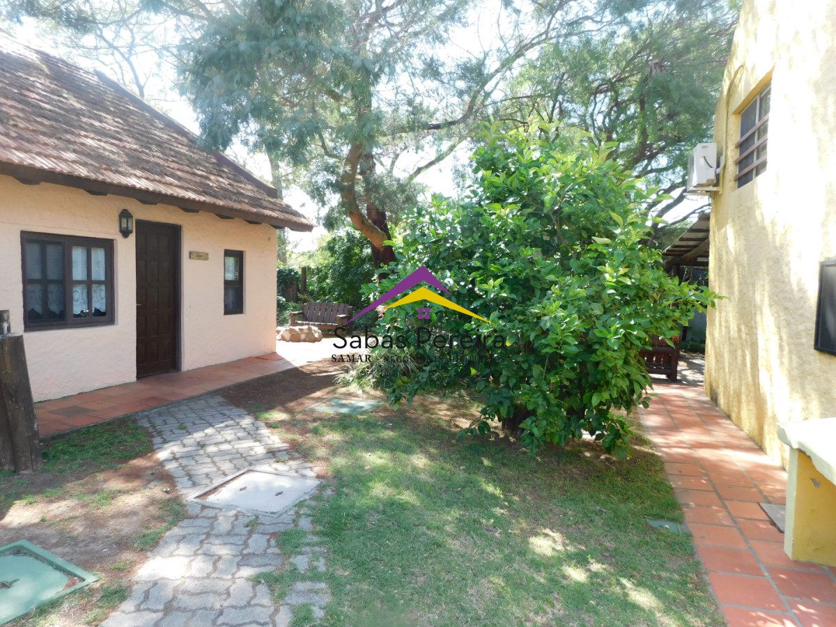 Casa ID.41541 - Venta complejo de 10 casas 20 dormitorios10 baños, San Francisco, Piriapolis, Maldonado
