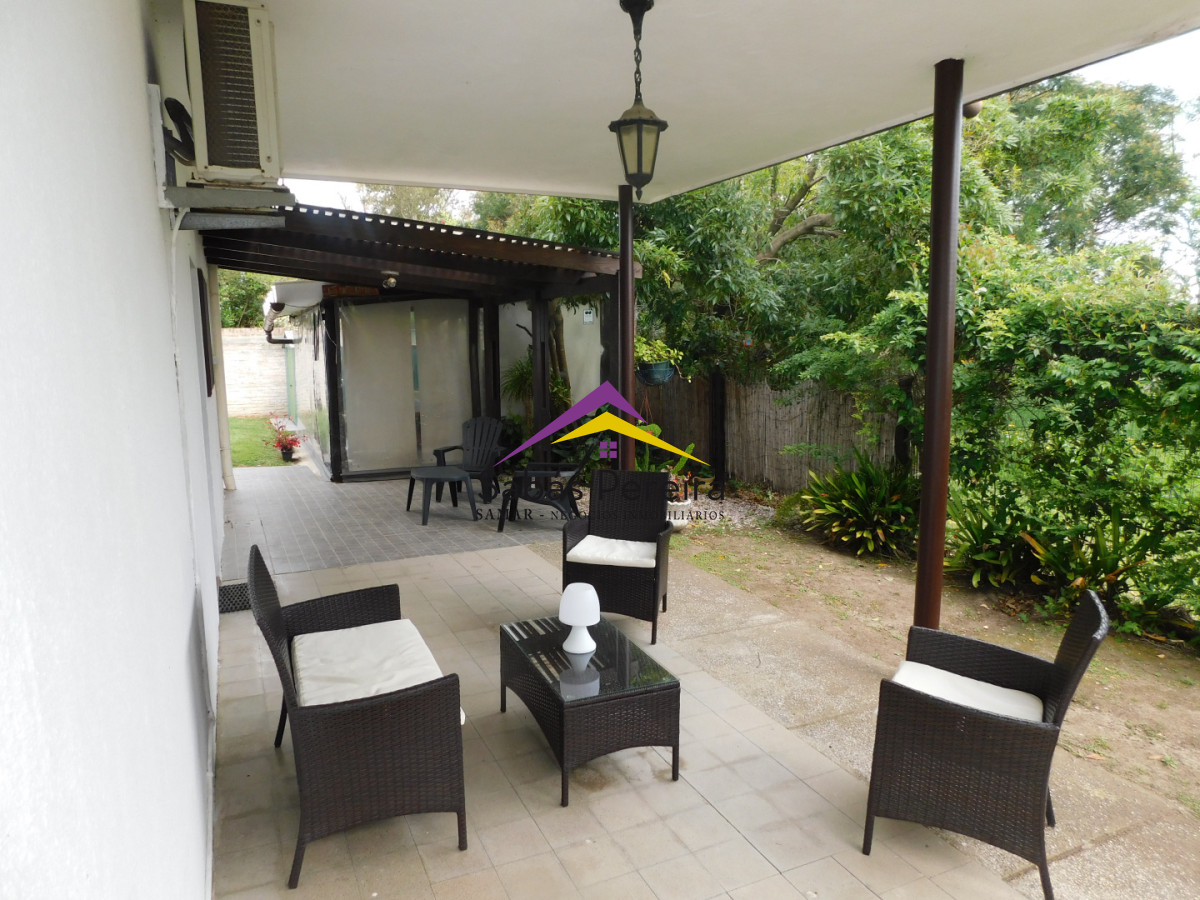 Casa ID.41534 - Casa en alquiler 3 dormitorios 2 baños Playa Hermosa, Piriapolis, Maldonado