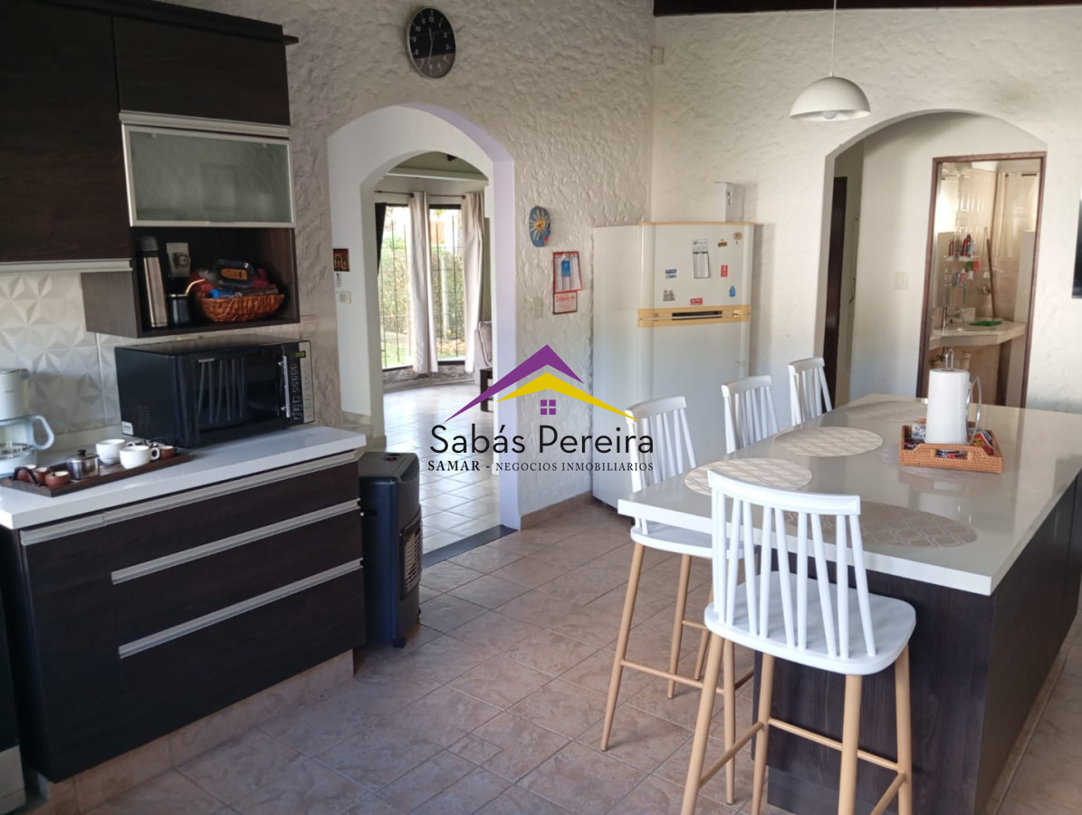 Casa ID.41712 - Venta, casa 2 dormitorios, 3 baños, Country, Piriapolis, Maldonado Country, Piriápolis, Maldonado.