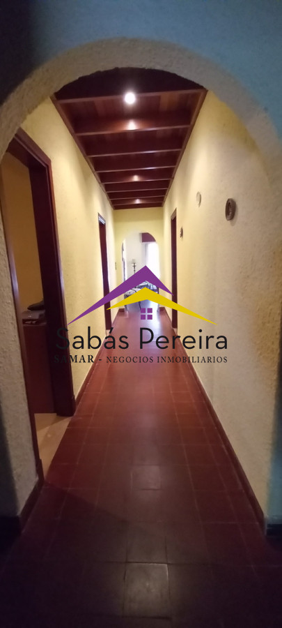 Casa ID.41224 - Casa en venta 4 dormitorios, 2 baños. Centro, Piriápolis, Maldonado.