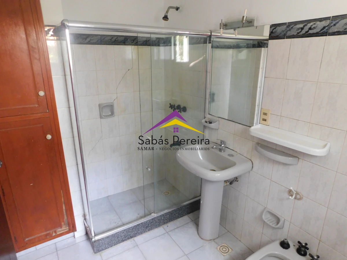 Casa ID.41540 - Venta casa 3 dormitorios 2 baños, Country, Piriapolis, Maldonado