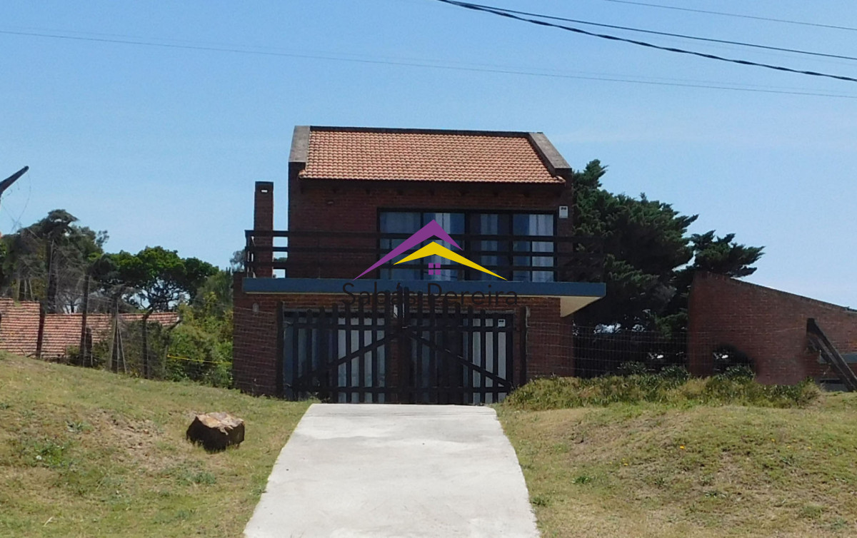 Casa ID.41543 - Venta casa 2 dormitorios 2 baños, San Francisco, Piriapolis, Maldonado