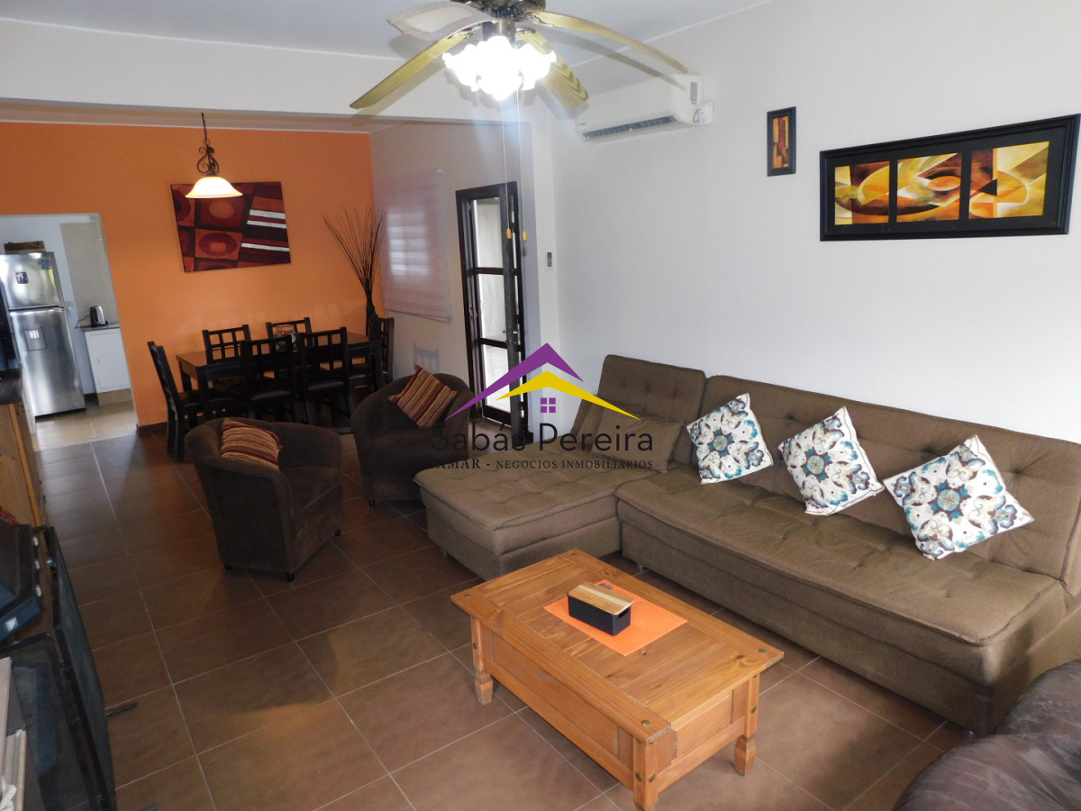 Casa ID.41534 - Casa en alquiler 3 dormitorios 2 baños Playa Hermosa, Piriapolis, Maldonado
