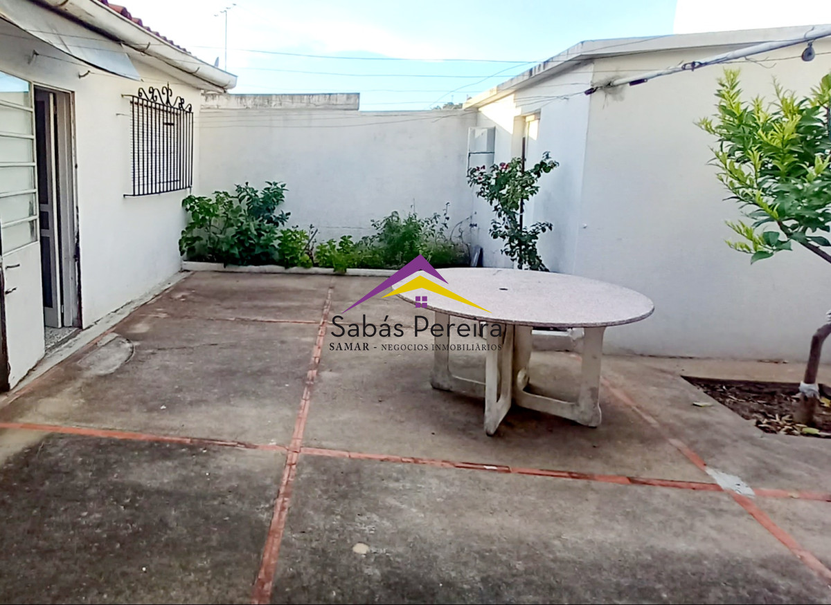 Casa ID.41046 - Venta casa 2 dormitorio, 1 baño. Centro, Piriápolis, Maldonado.