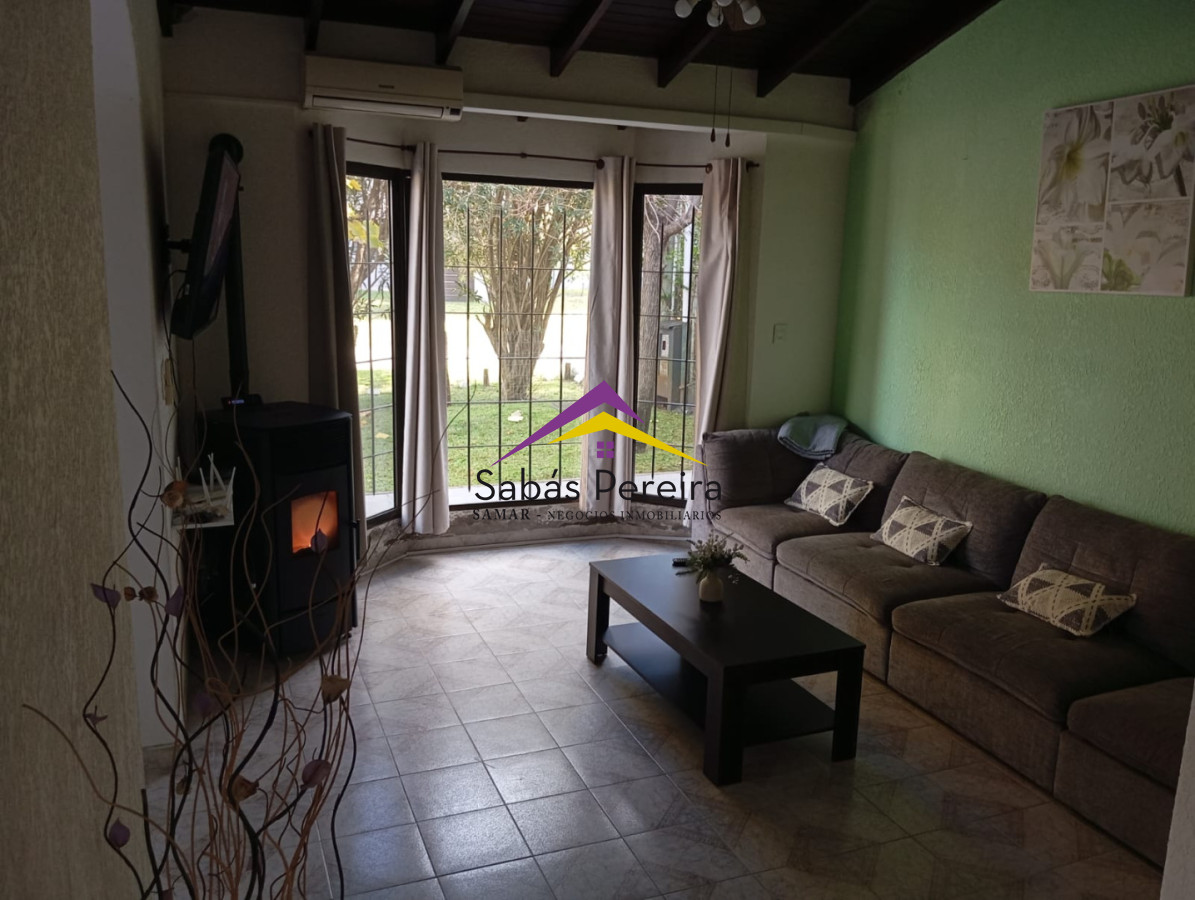 Casa ID.41712 - Venta, casa 2 dormitorios, 3 baños, Country, Piriapolis, Maldonado Country, Piriápolis, Maldonado.