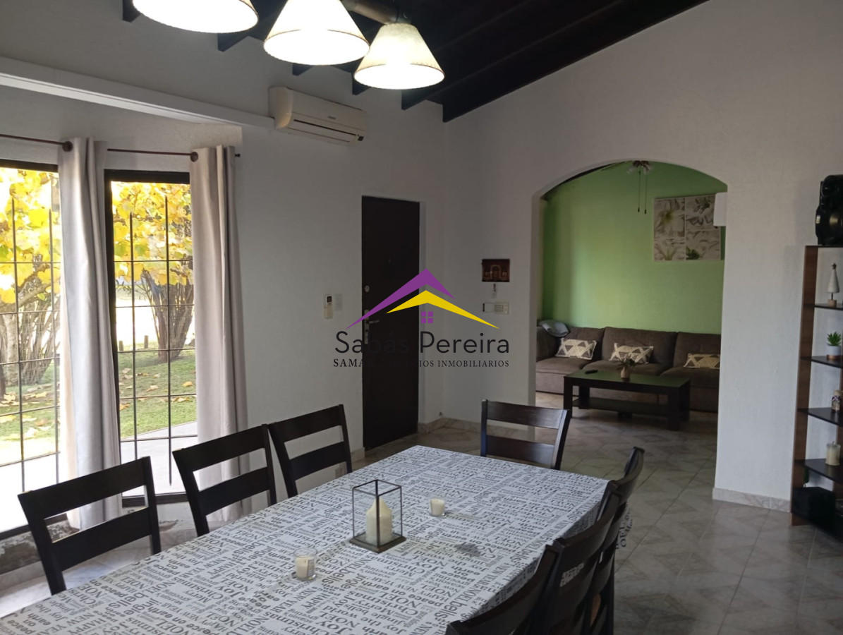 Casa ID.41712 - Venta, casa 2 dormitorios, 3 baños, Country, Piriapolis, Maldonado Country, Piriápolis, Maldonado.
