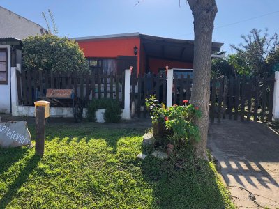 Casa a la venta de 2 Dormitorios en Maldonado