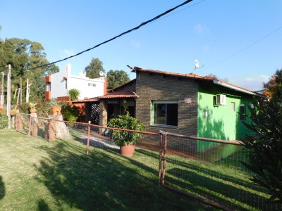 Venta casa de 4 dormitorios 1 baños en Playa Hermosa, Piriapolis, Maldonado