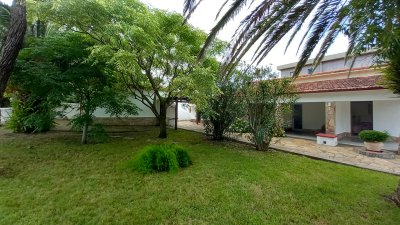 Venta casa de 3 dormitorios 1 baños en Las Flores, Piriapolis, Maldonado