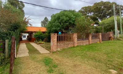 Venta casa 2 dormitorio,1 baño. Playa Hermosa, Piriápolis, Maldonado.