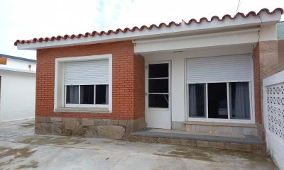 Venta casa 2 dormitorios, 2 baños. Centro, Piriápolis, Maldonado