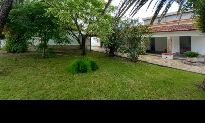 Venta casa de 3 dormitorios 1 baños en Las Flores, Piriapolis, Maldonado