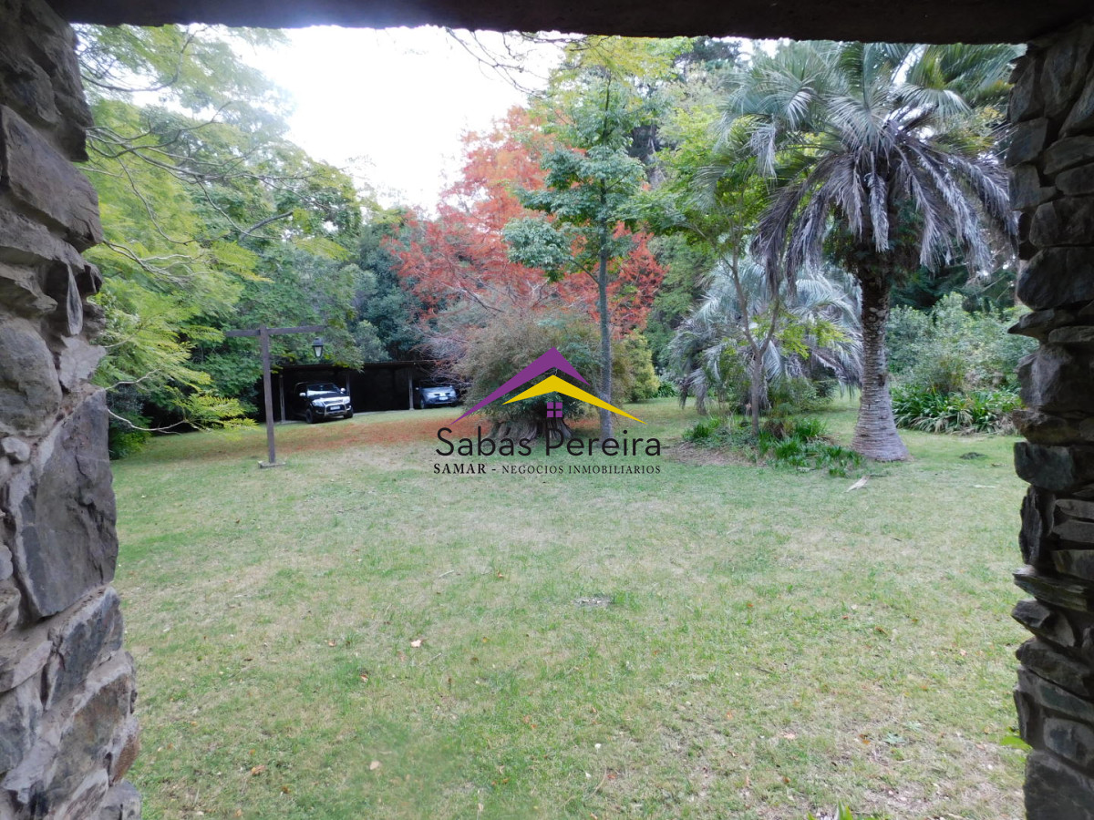 Chacra ID.41430 - Venta chacra 2 dormitorios, 2 baños, Estación las Flores, Piriapolis, Maldonado