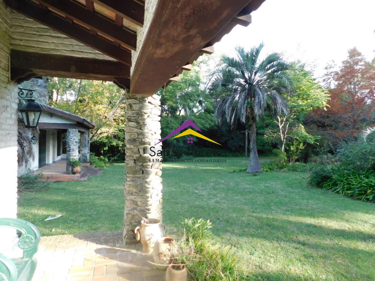 Chacra ID.41430 - Venta chacra 2 dormitorios, 2 baños, Estación las Flores, Piriapolis, Maldonado