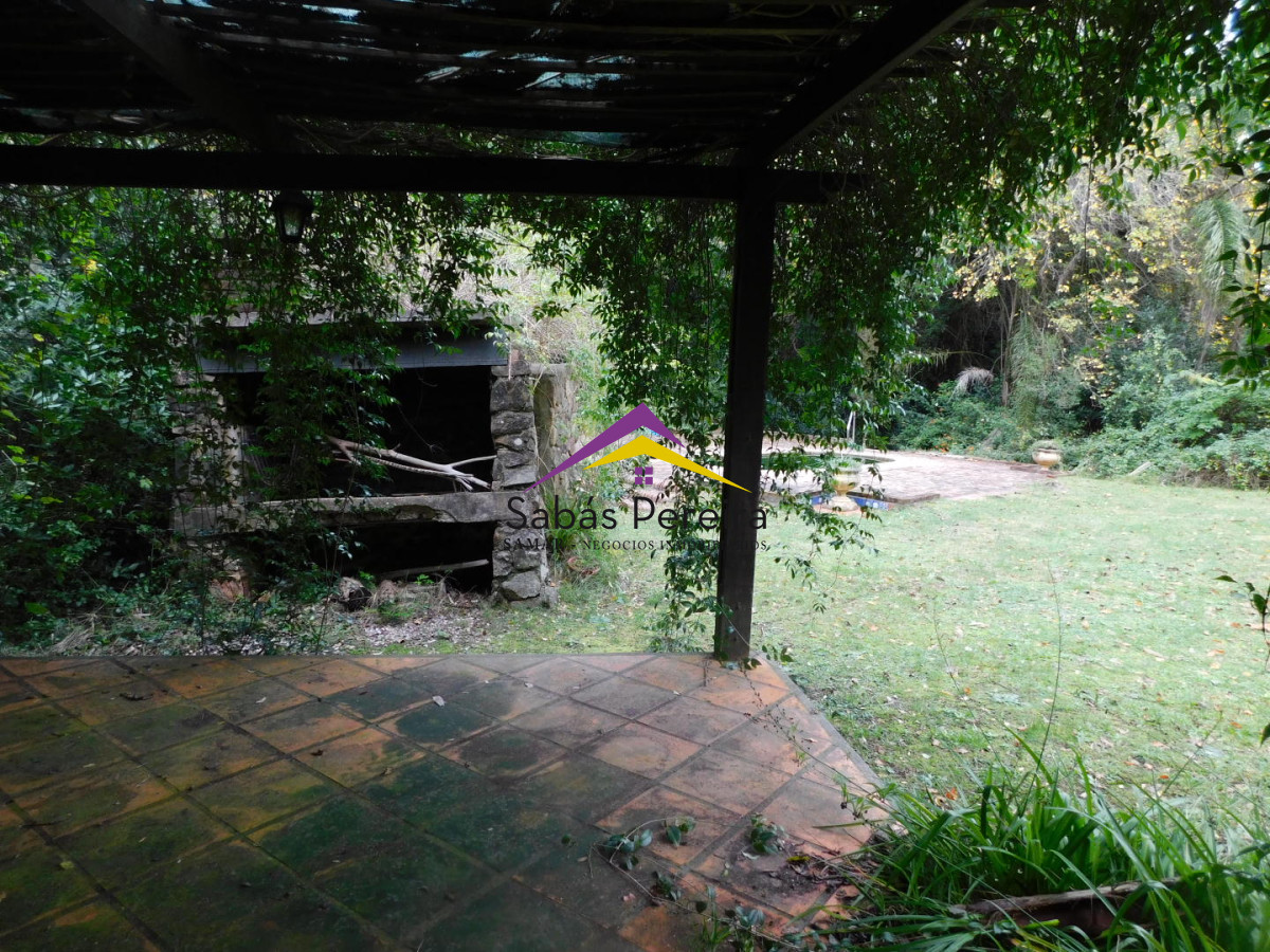 Chacra ID.41430 - Venta chacra 2 dormitorios, 2 baños, Estación las Flores, Piriapolis, Maldonado