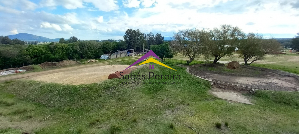 Campo Ref.41059 - Venta Fabrica de Ladrillos . Pan de Azúcar, Piriapolis, Maldonado.