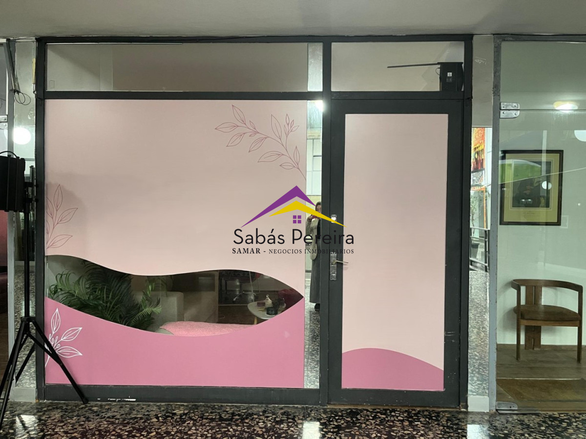 Local Comercial ID.41766 - Local en venta en galería sobre Gorlero