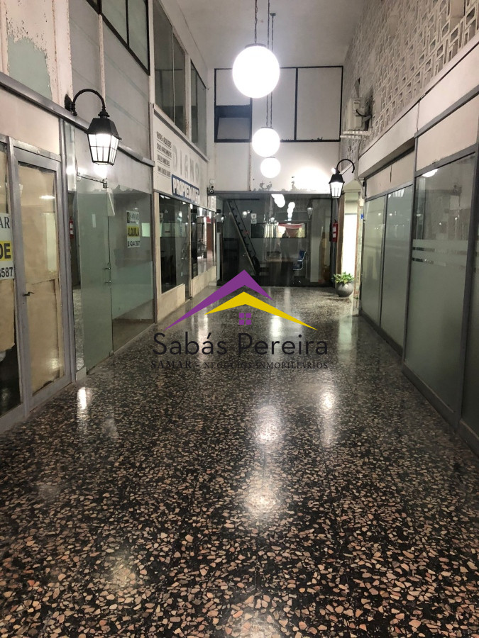 Local Comercial ID.41214 - ALQUILER LOCAL COMERCIAL PUNTA DEL ESTE
