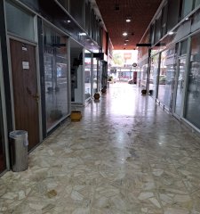 VENTA LOCAL COMERCIAL PUNTA DEL ESTE, GORLERO