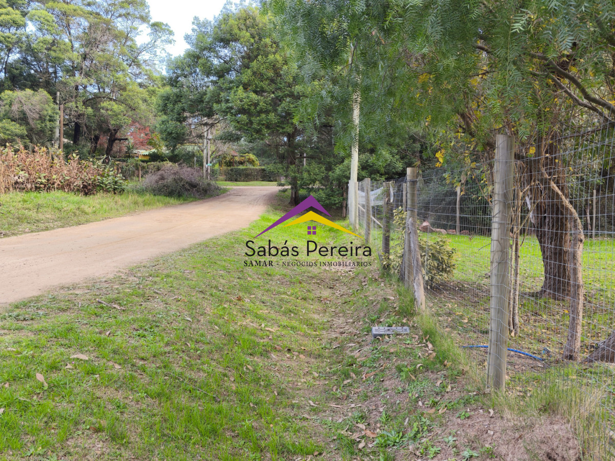 Terreno ID.41730 - Venta terreno 405m2 y contenedor vivienda, Playa Hermosa, Piriapolis, Maldonado