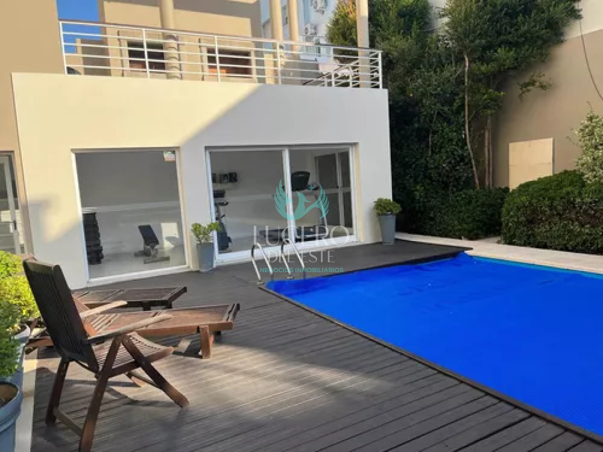 Apartamento ID.1295 - Alquiler invernal apartamento 3 dormitorios 2 baños en Punta del este, península