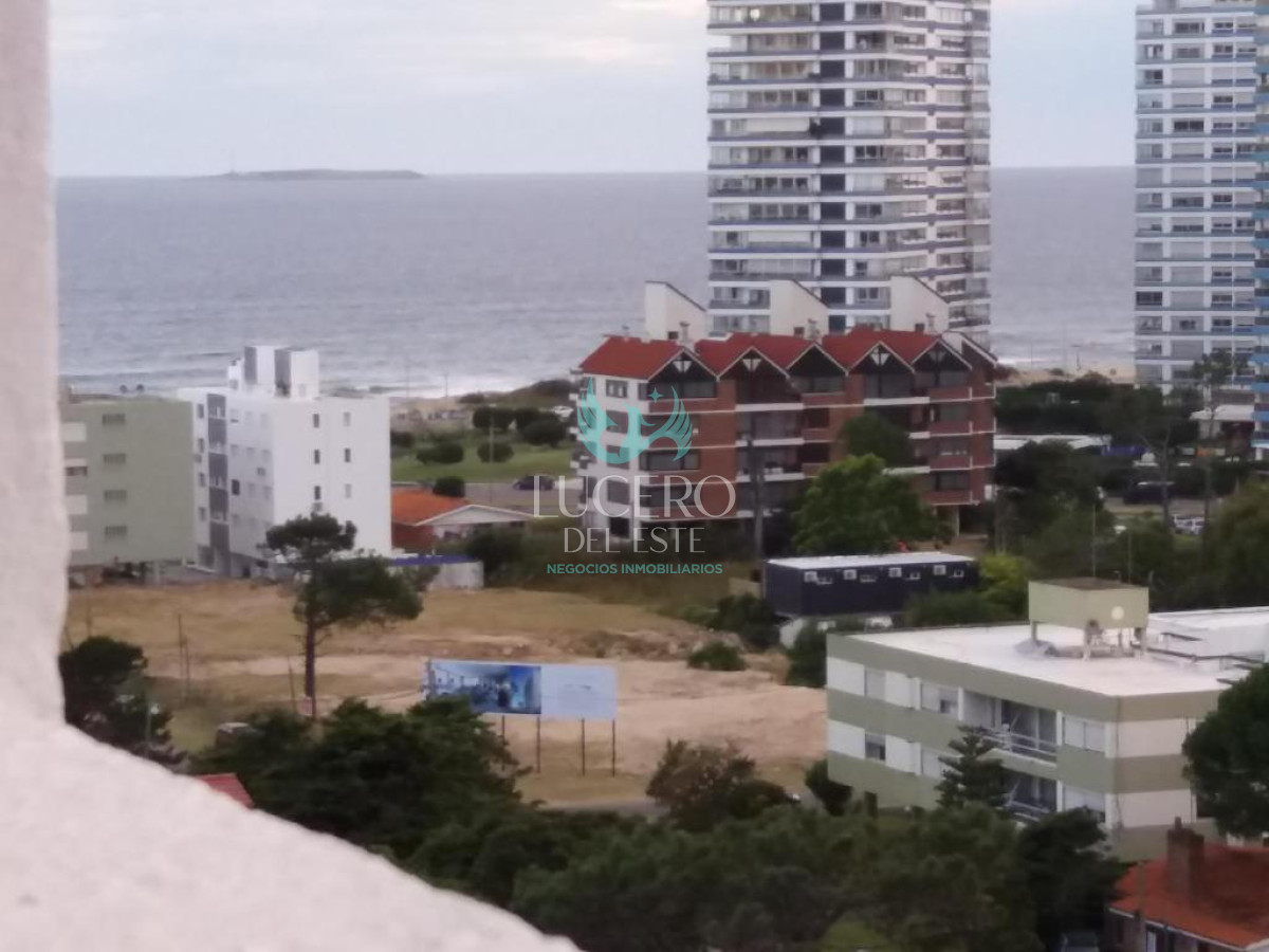 Apartamento ID.1241 - Alquiler Anual o Invernal Apartamento 2 dormitorios en Punta del este, Aidy Grill